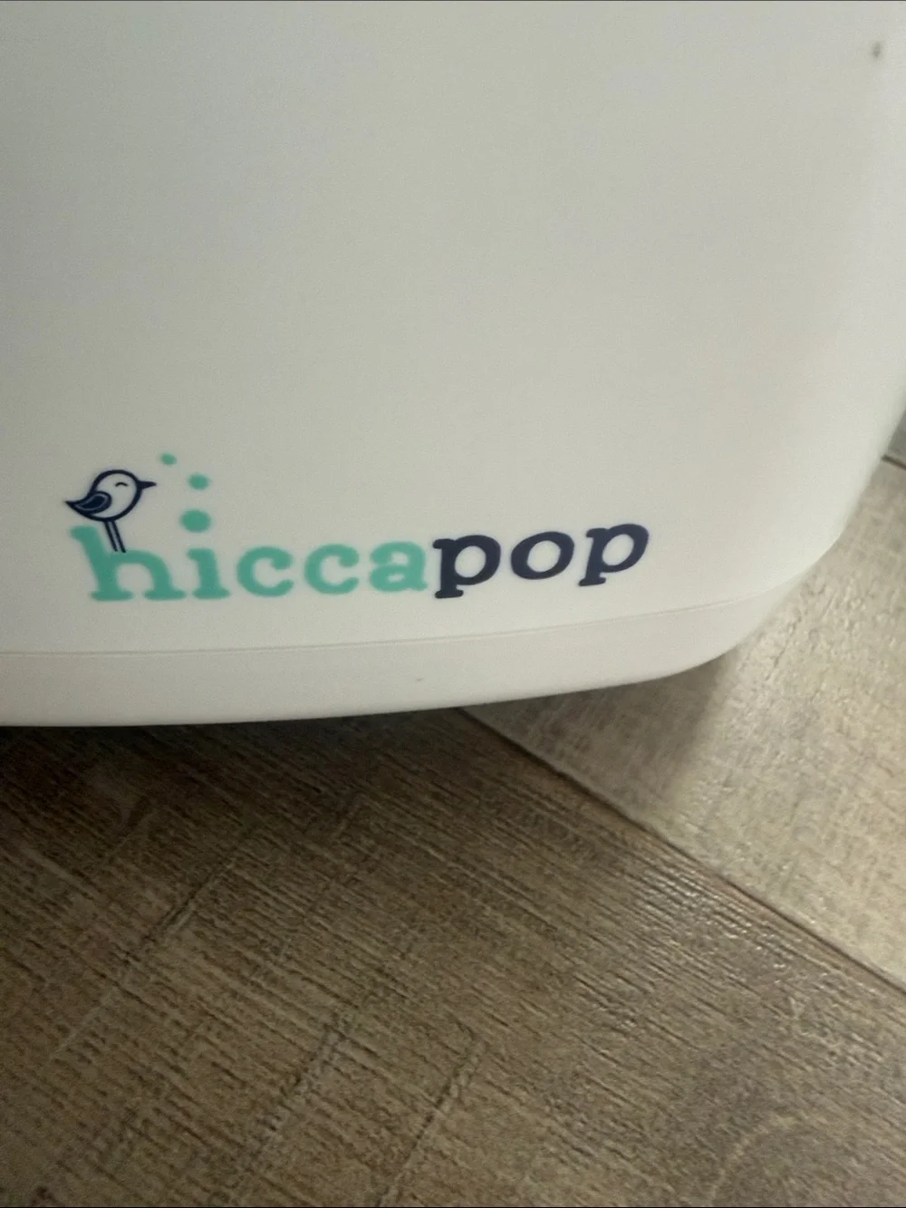 Hiccapop gentle wipe